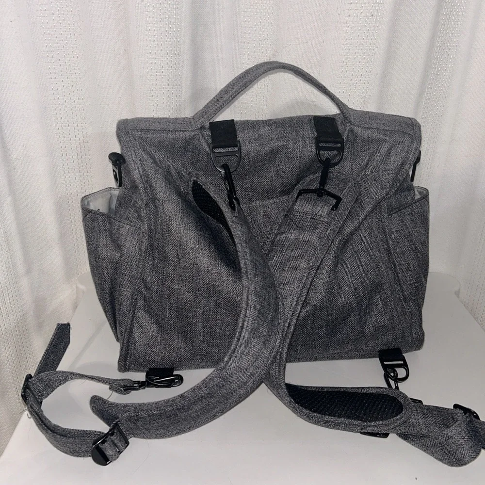 JuJuBe‎ Limited Edition Classical Convertible Diaper Bag - Graphite